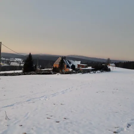 Mit Fichtelberg Und Keilbergblick Apartamento