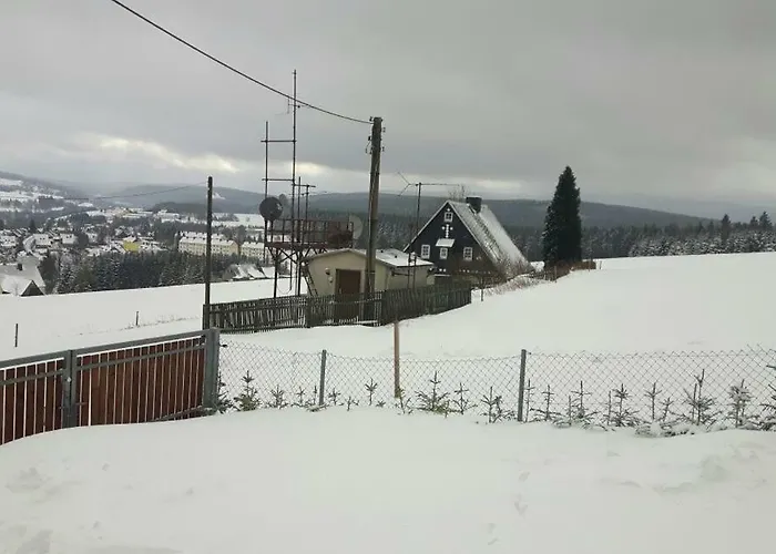 Mit Fichtelberg Und Keilbergblick *